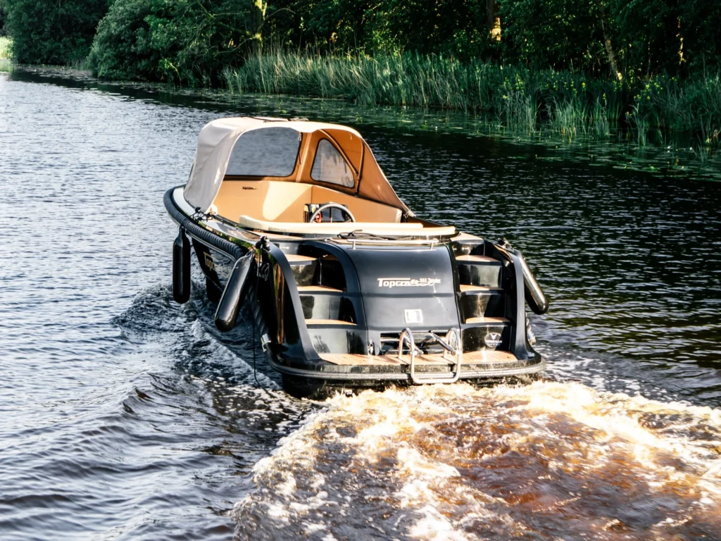 Über Luxusbootverleih - afbeelding -3